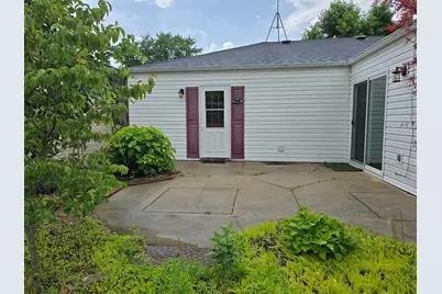 1629 Almond Street SW, Demotte, IN 46310 - Photo 16