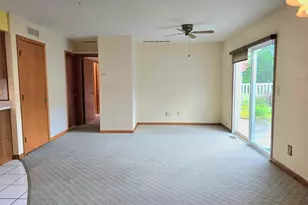 1629 Almond St SW, Demotte, IN 46310 - Photo 8