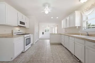 1001 Carnation Street SE #B, Demotte, IN 46310 - Photo 6