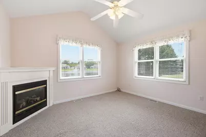 1001 Carnation Street SE #B, Demotte, IN 46310 - Photo 18
