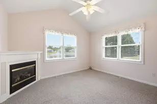 1001 Carnation St SE, Demotte, IN 46310 - Photo 18