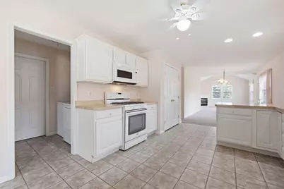 1001 Carnation Street SE #B, Demotte, IN 46310 - Photo 12
