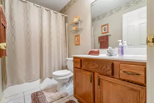7201 Bracken Pkwy, Hobart, IN 46342 - Photo 32