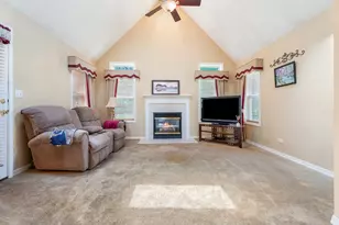 7201 Bracken Pkwy, Hobart, IN 46342 - Photo 22