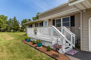 18311 Clark St, Lowell, IN 46356 - Photo 4