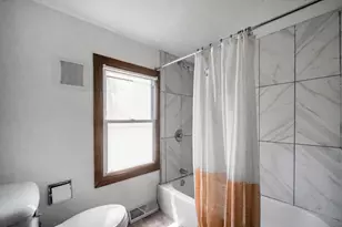 1820 Warren St, Lake Station, IN 46405 - Photo 14