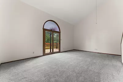 2111 Dorchester Lane #B, Schererville, IN 46375 - Photo 4