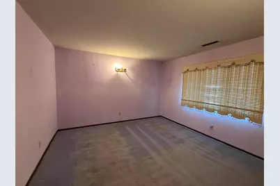 1076 Shoreline Road, Crown Point, IN 46307 - Photo 18