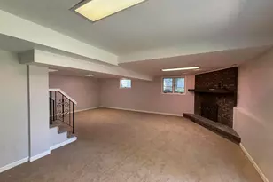 1076 Shoreline Rd, Crown Point, IN 46307 - Photo 24