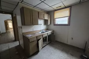 4828 McCook Ave, East Chicago, IN 46312 - Photo 6