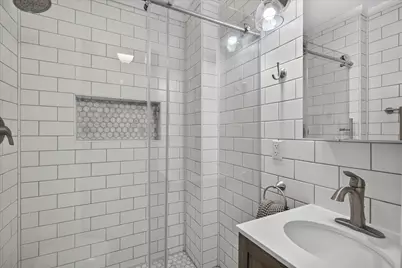 909 Pennsylvania Avenue, La Porte, IN 46350 - Photo 18