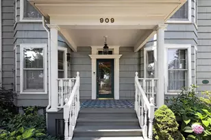 909 Pennsylvania Ave, La Porte, IN 46350 - Photo 2