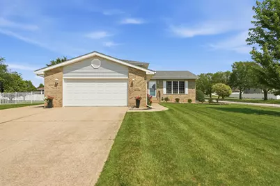 10667 Millard Drive, Saint John, IN 46373 - Photo 2