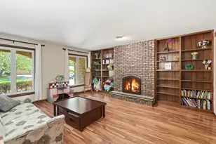 9218 Greenwood Ave, Munster, IN 46321 - Photo 12