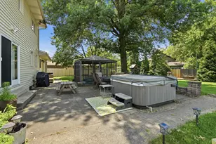 9218 Greenwood Ave, Munster, IN 46321 - Photo 32