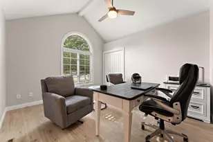 8530 Heather Ct, Saint John, IN 46373 - Photo 18