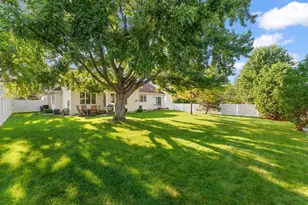 8530 Heather Ct, Saint John, IN 46373 - Photo 30