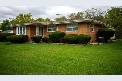 400 E 52nd Avenue, Merrillville, IN 46410 - Photo 2