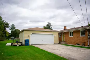 400 E 52nd Ave, Merrillville, IN 46410 - Photo 38