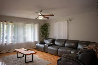 400 E 52nd Avenue, Merrillville, IN 46410 - Photo 6