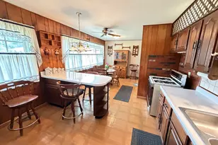 2603 Greenwood Ave, Trail Creek, IN 46360 - Photo 4