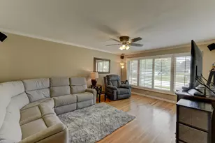 18 Timrick Dr, Munster, IN 46321 - Photo 4