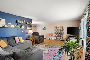 124 6th Ave NW, Demotte, IN 46310 - Photo 4