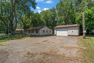 5082 Concord Ave, Portage, IN 46368 - Photo 2
