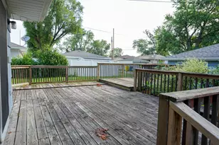803 N Broad St, Griffith, IN 46319 - Photo 4