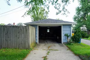 803 N Broad St, Griffith, IN 46319 - Photo 8
