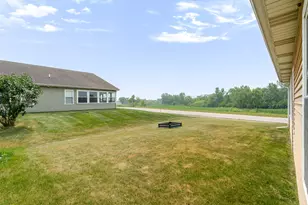 1755 E 105th Ave, Crown Point, IN 46307 - Photo 4