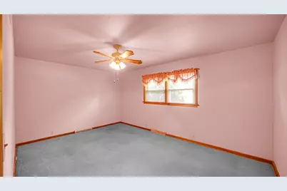 1607 A Street, La Porte, IN 46350 - Photo 18