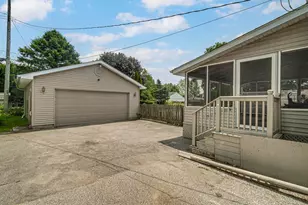 1607 A St, La Porte, IN 46350 - Photo 24