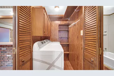 1607 A Street, La Porte, IN 46350 - Photo 12