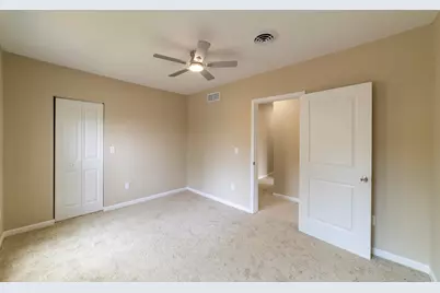 226 W William Street, Michigan City, IN 46360 - Photo 24