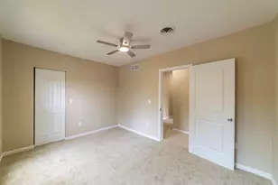 226 W William St, Michigan City, IN 46360 - Photo 24