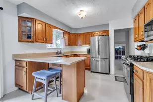 8784 W Oakwood Dr, Saint John, IN 46373 - Photo 10