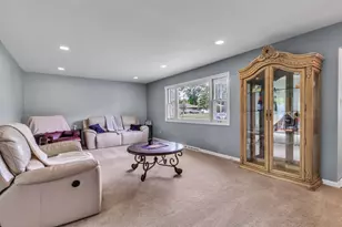 8784 W Oakwood Dr, Saint John, IN 46373 - Photo 6