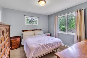 8784 W Oakwood Dr, Saint John, IN 46373 - Photo 16