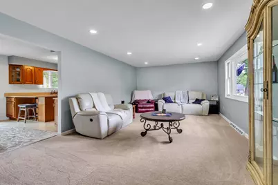 8784 W Oakwood Drive, Saint John, IN 46373 - Photo 4