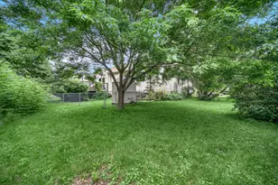 2800 Goldfinch St, Portage, IN 46368 - Photo 28