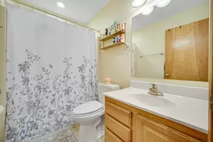 2800 Goldfinch St, Portage, IN 46368 - Photo 18