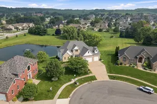 2654 Mariestad Dr, Valparaiso, IN 46385 - Photo 8