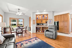 2654 Mariestad Dr, Valparaiso, IN 46385 - Photo 24