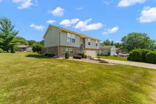 4176 Thornhill Dr, Crown Point, IN 46307 - Photo 28