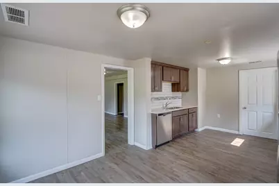 3138 W 45th Avenue, Gary, IN 46408 - Photo 12