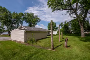 3138 W 45th Ave, Gary, IN 46408 - Photo 6
