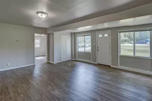 3138 W 45th Ave, Gary, IN 46408 - Photo 16