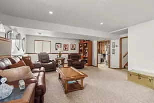 12043 W 103rd Ct, Saint John, IN 46373 - Photo 14