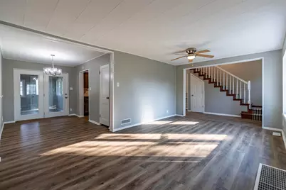 1147 W 62nd Avenue, Merrillville, IN 46410 - Photo 4